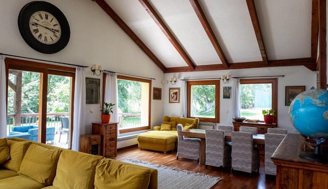 Organic Creek Garden Deluxe Villa in Raskršće