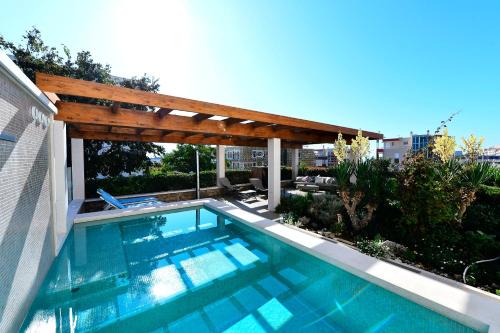 Palace Lidija, Split - Blue Lagoon in Split