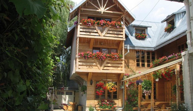Pension Crizantema in Vatra Moldovitei