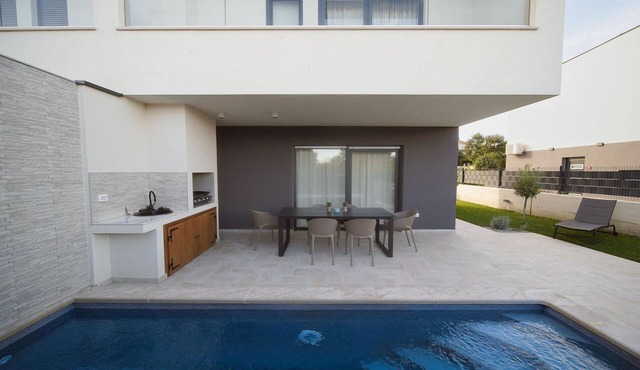 Pet friendly home in Liznjan in Liznjan