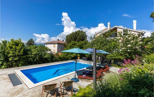 Pet Friendly Home In Spincici