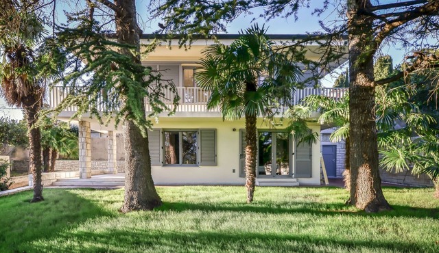 Piran Villa - Three Bedroom Villa, Sleeps 6 in Portoroz