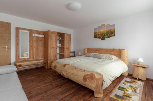 Počitniška Hiša Pr Martinovih in Predjama