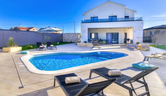 Pool Villa One/w Sauna and Jacuzzi, Novi Vinodolski, Croatia