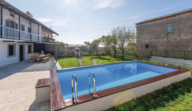 Pool Villa Sistiana, Sela na Krasu, Slovenia in Sela na Krasu