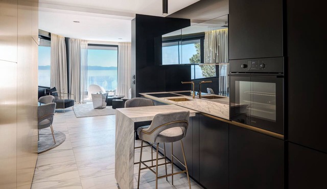 Posh Residence Luxury Suites in Split