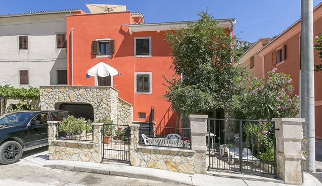 Premium house with roof terrace and unobstructed view of the sea in Plomin Luka