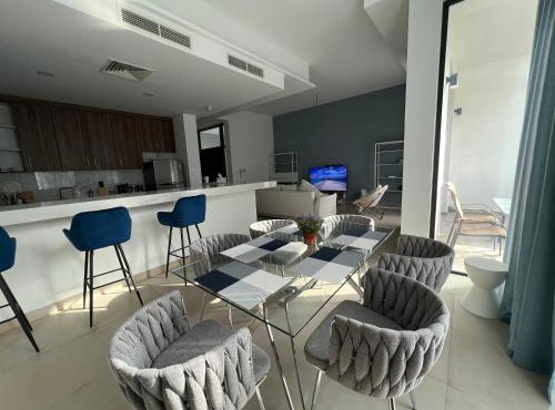 Relaxing villa with access to pool and beach in Ras al Khaimah