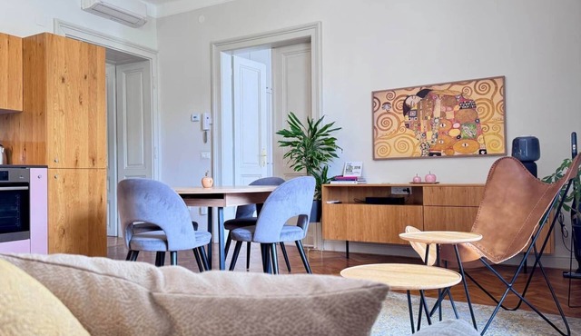 Riverside Apartment Ljubljana with free parking in Ljubljana