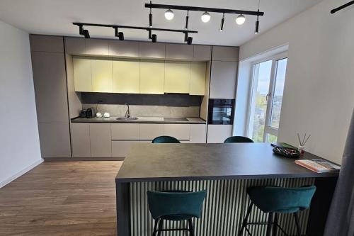 Riverside Retreat with a Beautiful View in Targoviste