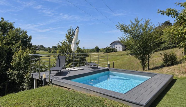 Romantic Retreat with Pool, Jacuzzi & Sauna by Destination GREEN Croatia in Praporčan