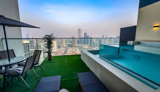 Royal 2-Bedroom Apt with Private Pool in Dubai in Dubai