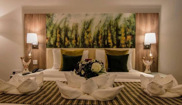 Royal View Hotel in Ras Al Khaimah