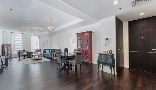 Short stay Limestone House DIFC 2 bedrooms in Dubai