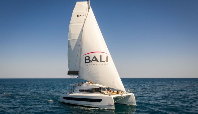 Sibenik Sun-soaked Sailing: A Luxurious Croatian Voyage