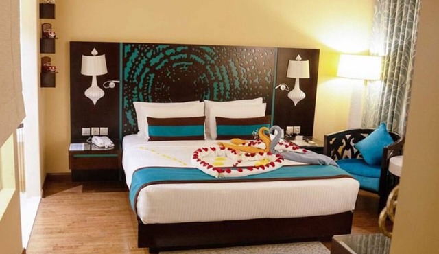 Sig Al Barsha | Superior Room | Sheikh Zayed Rd, Gym + Salon, Nightclubs in Dubai