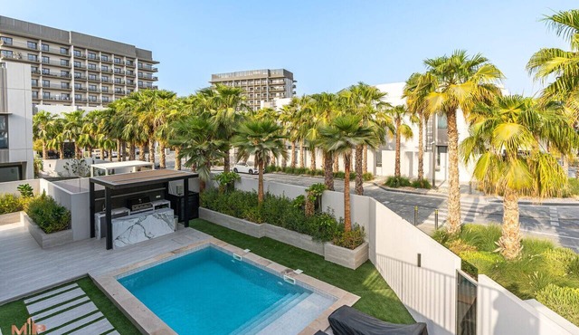 Spacious | 4 Bed Villa | Private Pool | Meydan in Dubai