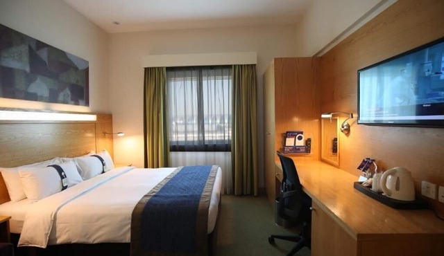 Standard Room Near Dxb Airport with Free Breakfast in دبي