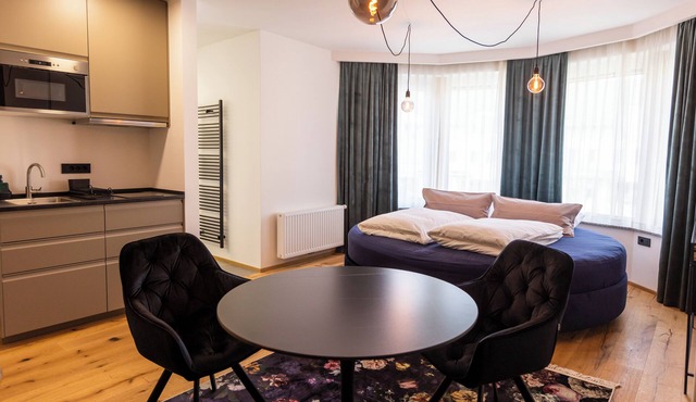 Studio Deluxe Apartment w Round Bed at Kavenija Aprtments in Maribor