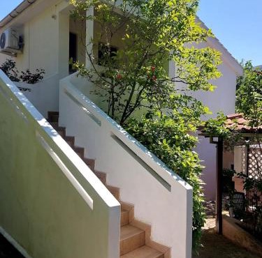 Studio Klara in Draga Bašćanska