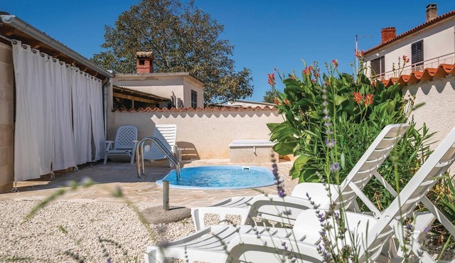 Stunning home in Hreljici with WiFi in Hreljici