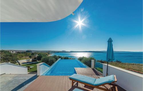 Stunning Home In Povljana in Povljana