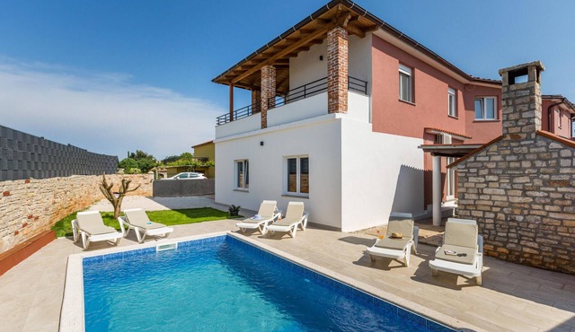 Stunning home in Pula in Pula