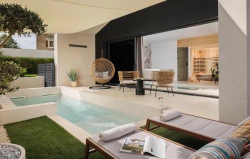 Stunning Home In Zupanici With Sauna in Ružići