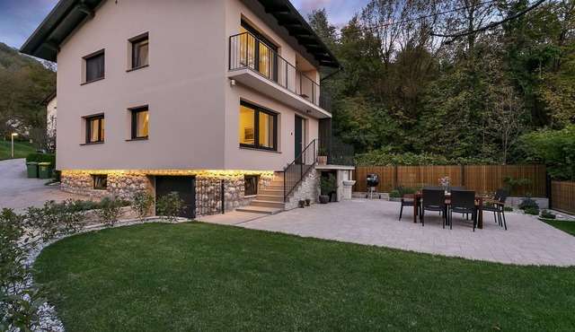 The entire premium 4 star boutique house in a quiet, safe and green environment in Laško