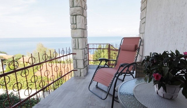 Three bedroom apartment with balcony and sea view Crveni Vrh, Umag (A-27173-a)