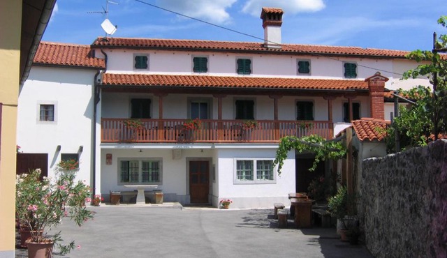 Tourist Farm Petelin-Durcik in Sezana
