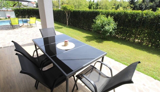 Two bedroom apartment with terrace Rožac, Umag (A-27251-a)