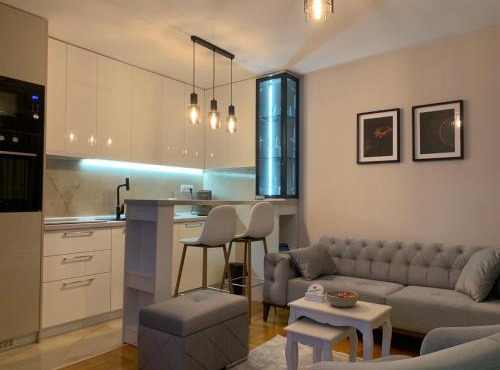Urban Apartman-privatan parking- in Kraljevo