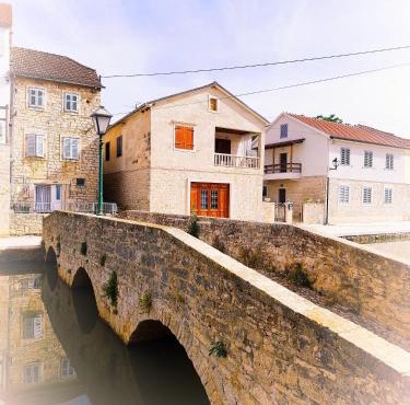 Vetus pontem in Vrboska