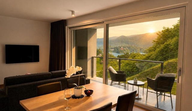Vila Katarina - Lake View Apartments in Bled