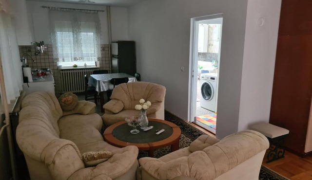 Vila - Oaza mira -Soba broj 2 sa bračnim krevetom i kuhinjom in Niska Banja
