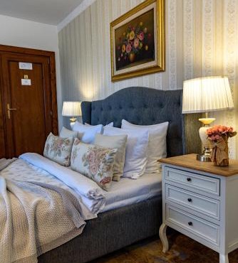 Vila SaraDa Boutique in Deva