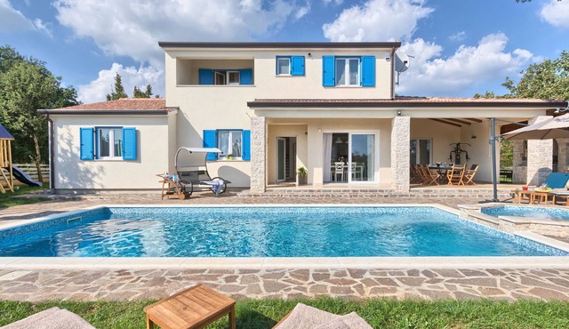 Villa 1521 by Interhome in Cere