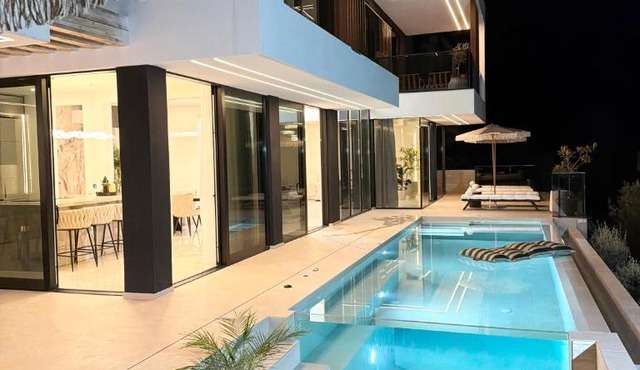 Villa Amelie Croatia Trogir Seget Vranjica in Seget Vranjica