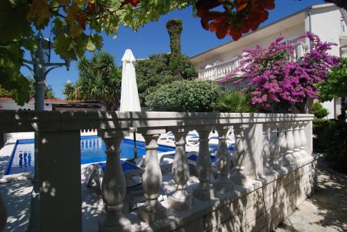 Villa Aspalathos