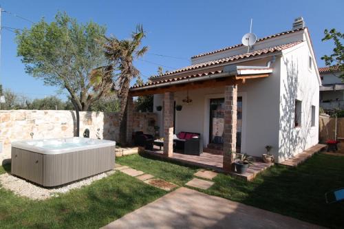 Villa Aurora in Loborika