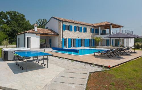 Villa Blue Moon in Rapavel