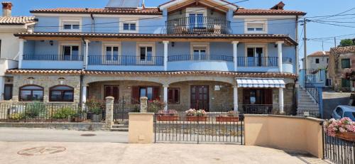 Villa Blue Sky - Hrvatini in Koper