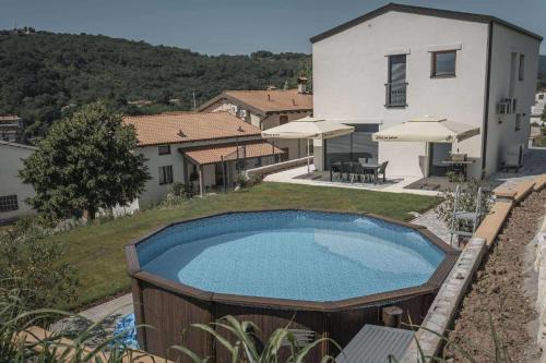 Villa Brje with Seasonal Pool in Ajdovscina