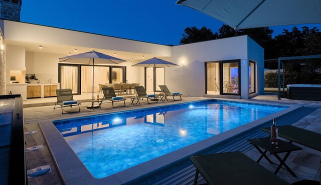 Villa Dell' Arte (Istria - Žminj) in Žminj