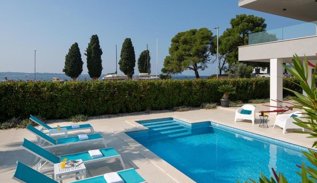 Villa Fasana-Apartment 3 by Vivi Rent