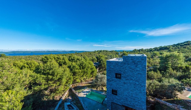 Villa Gordan with private Pool, Dragove, Croatia