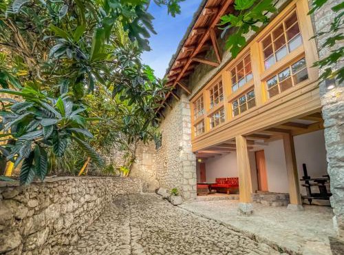 Villa Historic Pocitelj with pool and incredible views on the river and landmarks in Počitelj