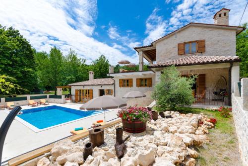 Villa Histra