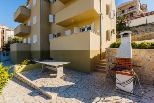 Villa Joma 2 with free parking in Trogir
